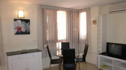 Apartments in Valencia Ciutat Vella - photo 5