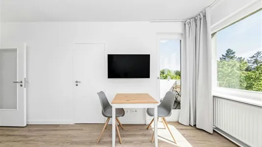 Apartments in Berlin Steglitz-Zehlendorf - photo 3