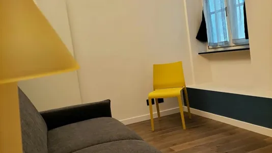 Rooms in Genoa - photo 8