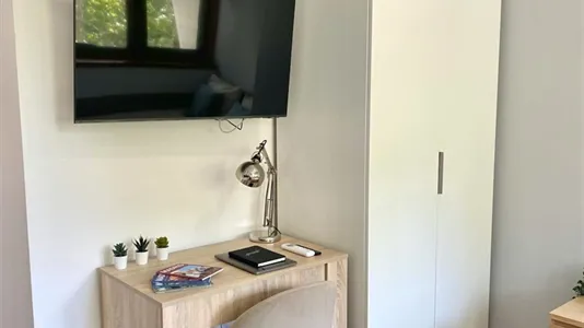 Apartments in Madrid Chamberí - photo 4