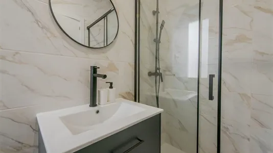 Rooms in Madrid Salamanca - photo 10