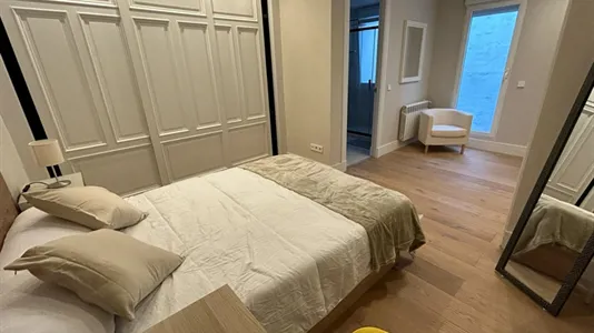 Rooms in Madrid Centro - photo 2