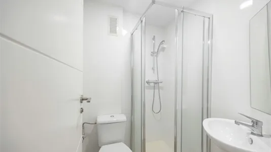 Rooms in Valencia L'Eixample - photo 9