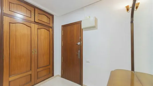 Rooms in la Fontsanta - photo 2