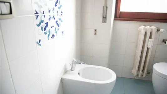 Rooms in Roma Municipio IX – EUR - photo 6
