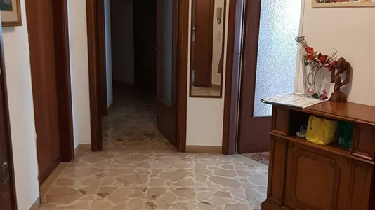 Rooms in Reggio di Calabria - photo 5