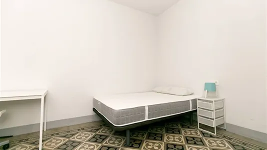 Rooms in Granada - photo 7