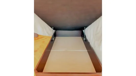 Rooms in Madrid Retiro - photo 7