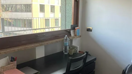 Rooms in Roma Municipio II – Parioli/Nomentano - photo 4