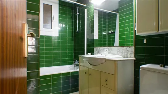 Rooms in Barcelona Eixample - photo 4