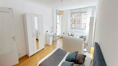 Room for rent in Lyon, Auvergne-Rhône-Alpes