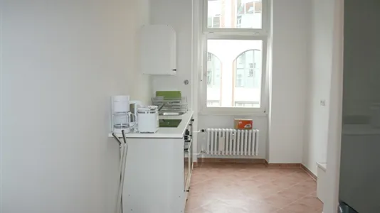 Rooms in Berlin Mitte - photo 8