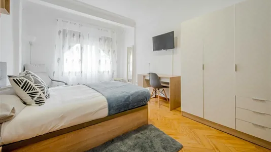 Rooms in Madrid Chamartín - photo 2