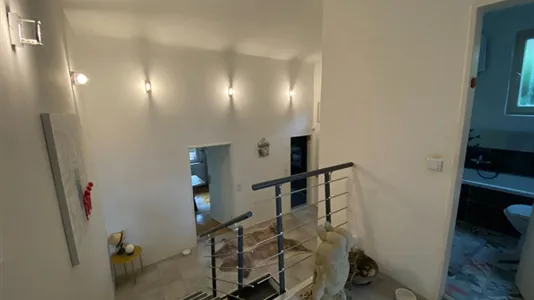 Houses in Rheinisch-Bergischer Kreis - photo 8