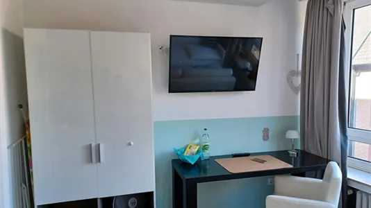 Apartments in Dusseldorf - photo 6