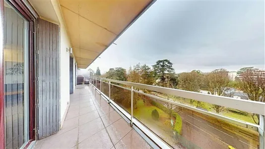 Apartments in Lyon - photo 9