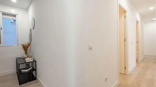 Rooms in Madrid Chamberí - photo 5