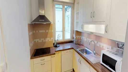 Rooms in Lyon - photo 4