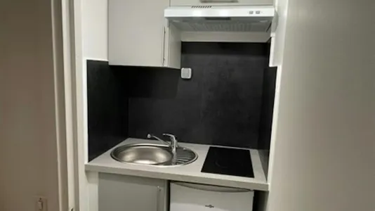 Apartments in Paris 17ème arrondissement - photo 7