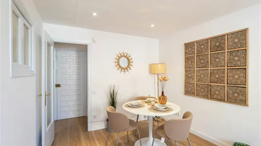 Apartments in Barcelona Eixample - photo 7