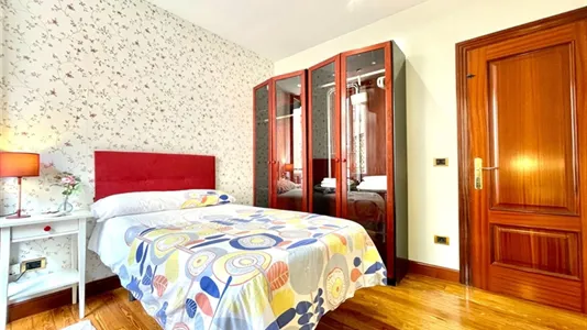 Rooms in Bilbao - photo 4