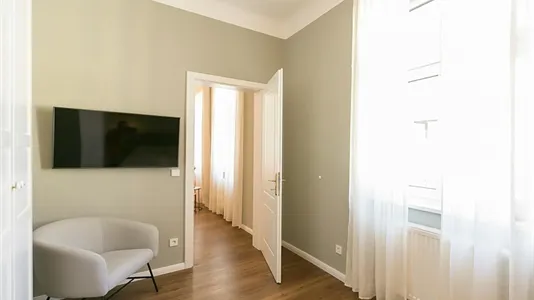 Apartments in Vienna Favoriten - photo 9