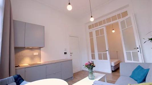 Apartments in Brussels Schaarbeek - photo 2