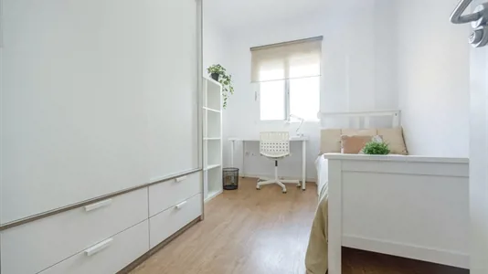 Rooms in Tavernes Blanques - photo 1
