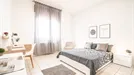 Room for rent, Padua, Veneto, &lt;span class=&quot;blurred street&quot; onclick=&quot;ProcessAdRequest(7736871)&quot;&gt;&lt;span class=&quot;hint&quot;&gt;See streetname&lt;/span&gt;[xxxxxxxxxxxxx]&lt;/span&gt;