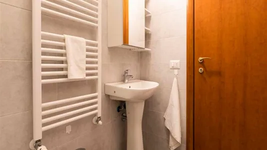 Rooms in Buccinasco - photo 10