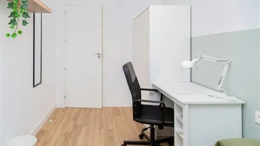 Rooms in Zaragoza - photo 6