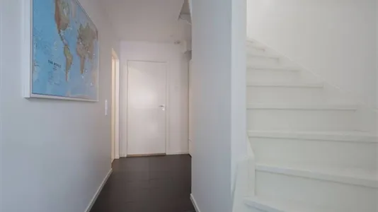 Houses in Södertälje - photo 7