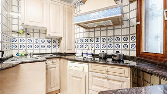 Rooms in Bilbao - photo 8