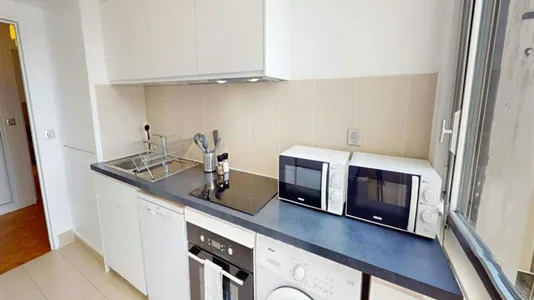 Rooms in Paris 15ème arrondissement - photo 8