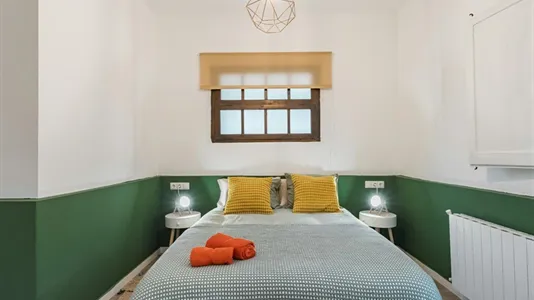 Rooms in Cerdanyola del Vallès - photo 2