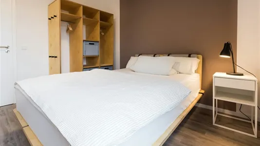 Rooms in Berlin Lichtenberg - photo 1