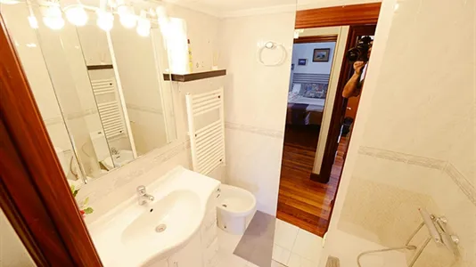 Rooms in Bilbao - photo 7