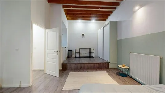 Rooms in Lyon - photo 5