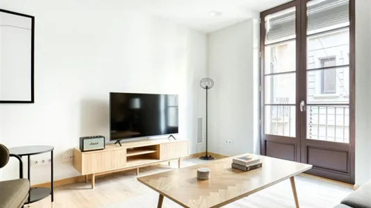 Apartments in Barcelona Ciutat Vella - photo 3