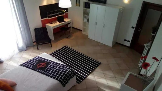 Rooms in Brescia - photo 5