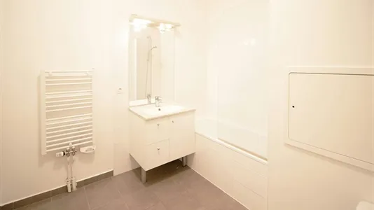 Rooms in Paris 19ème arrondissement - photo 4