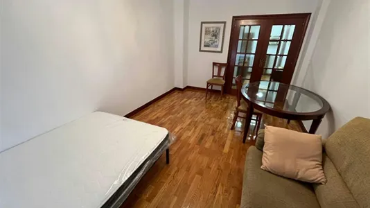 Rooms in Logroño - photo 2