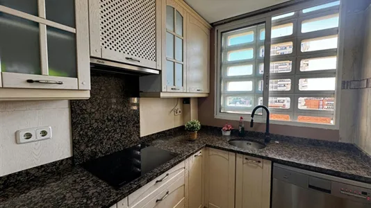 Rooms in Madrid Hortaleza - photo 3