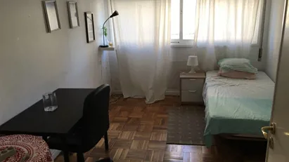 Room for rent in Porto (Distrito)