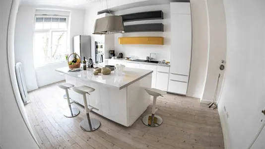 Rooms in Frankfurt Süd - photo 5