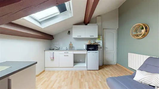 Apartments in Saint-Étienne - photo 7