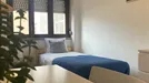 Room for rent, Lisbon (region), &lt;span class=&quot;blurred street&quot; onclick=&quot;ProcessAdRequest(7919470)&quot;&gt;&lt;span class=&quot;hint&quot;&gt;See streetname&lt;/span&gt;[xxxxxxxxxxxxx]&lt;/span&gt;