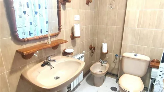 Rooms in Granada - photo 8