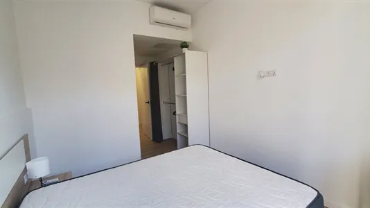 Rooms in Barcelona Eixample - photo 3