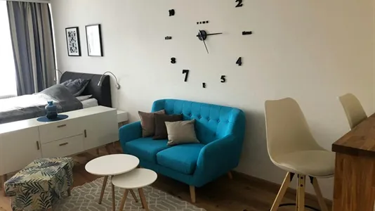 Apartments in Frankfurt Süd - photo 3